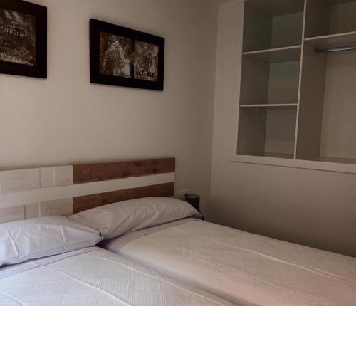 Apartamentos La Piedra.