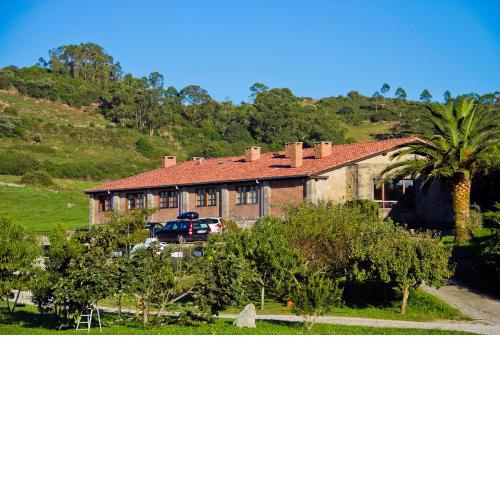 Apartamentos la Roblera