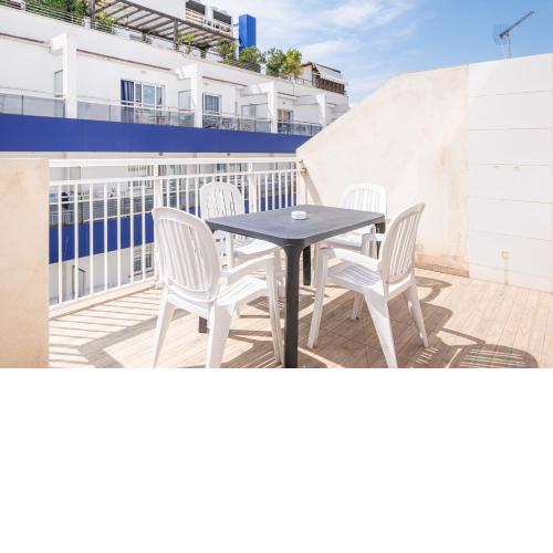 Apartamentos La Rosita Old Town B-21