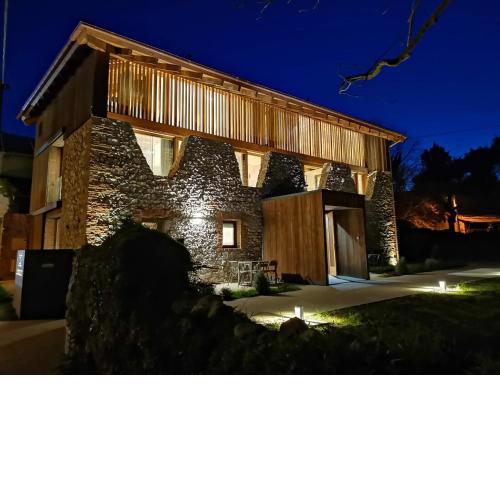 Apartamentos La Santilar