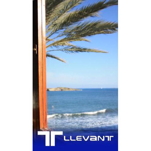 Apartamentos Llevant