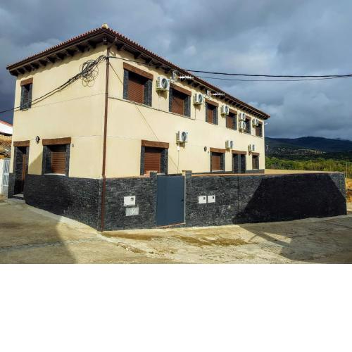 APARTAMENTOS LOS ÁLAMOS