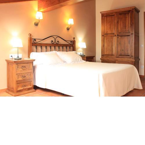 Apartamentos Los Rosales de Isabel