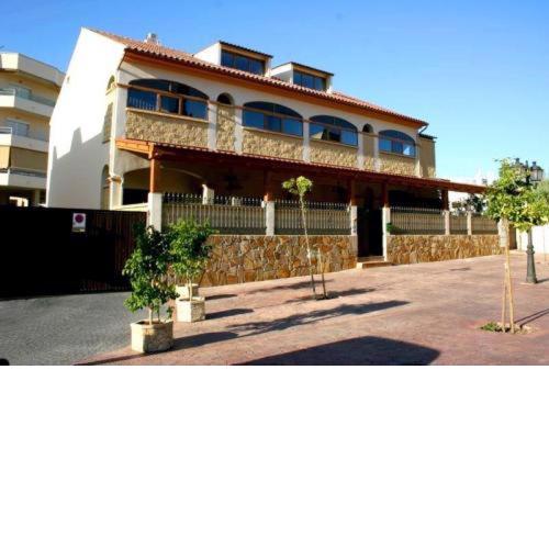 Apartamentos María Del Carmen
