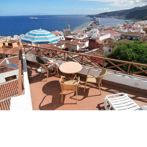 Apartamentos Montecristo