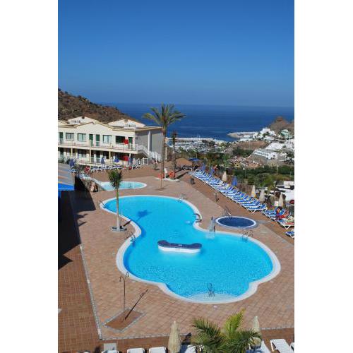 Apartamentos Natural Park