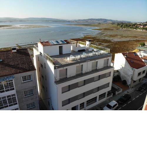 Apartamentos O Grove Awa Bay