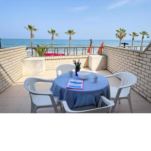 Apartamentos Oropesa Primera Línea 3000