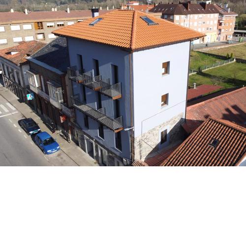 Apartamentos Puerta de Occidente