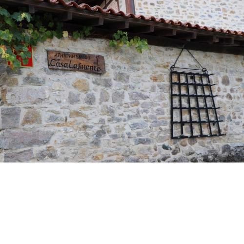 Apartamentos Rurales Casa Lafuente