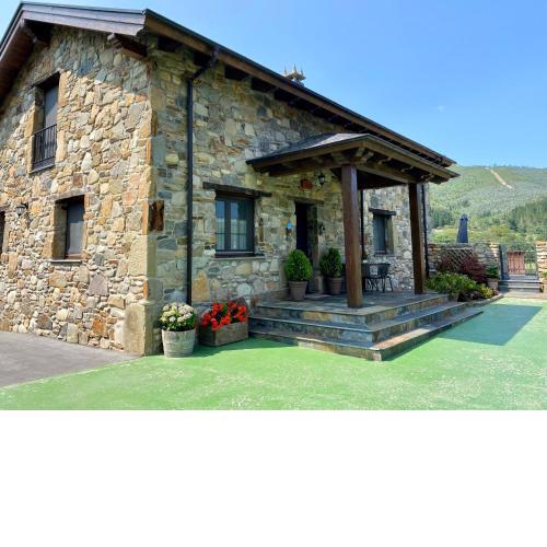 Apartamentos Rurales Posada de las Hoces