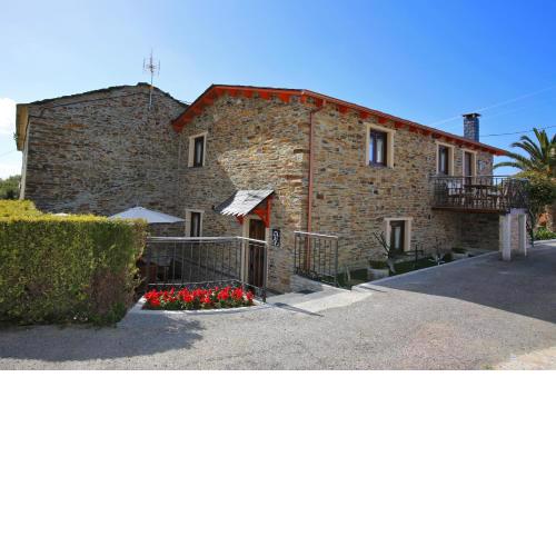 Apartamentos Rurales San Xillao