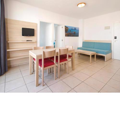 Apartamentos Tramuntana