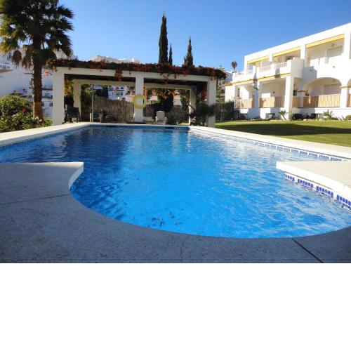 Apartamentos Turisticos Almoraide Suites