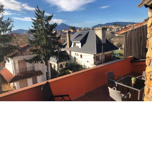 Apartaments els Pins - Sant Hilari Sacalm