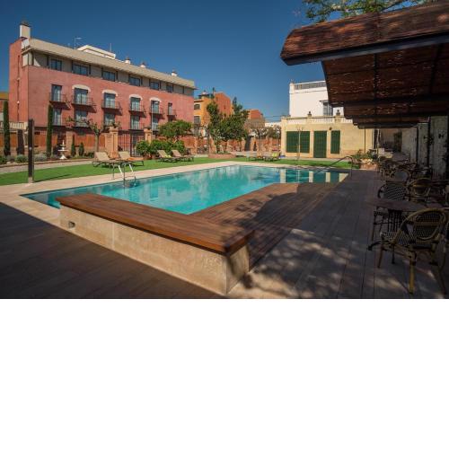 Apartaments Suites Sant Jordi