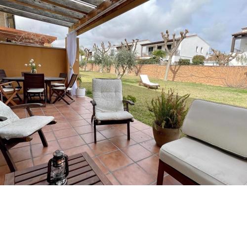 APARTBEACH CAMBRILS PLAYA CASA y JUNTO COMPLEJO EL DORADO