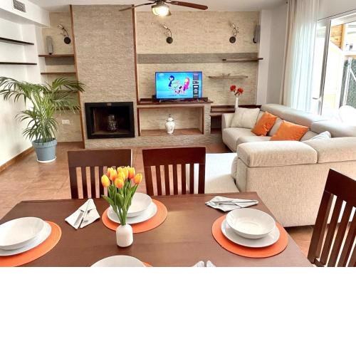 APARTBEACH MAS DEN BOSCH CLIMATIZADA y JARDIN
