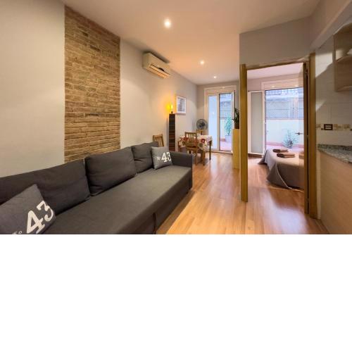 ApartEasy - Central Gracia Apartments