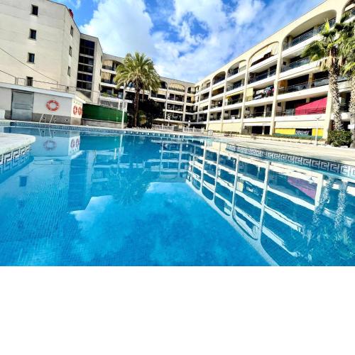Apartemento piscina centro calella 3 min playa