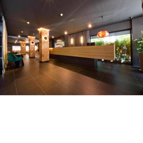 Aparthotel Atenea Valles