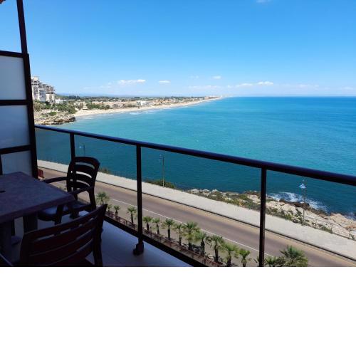 Aparthotel El Faro