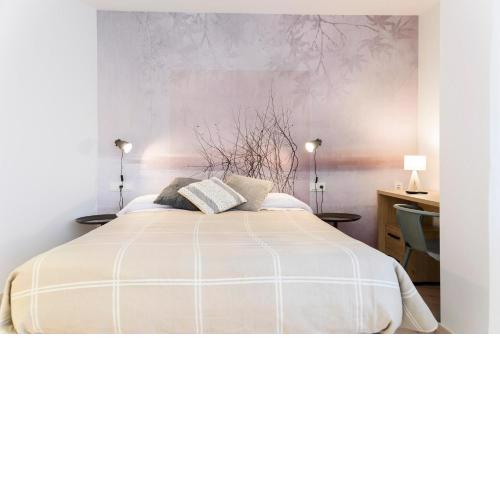 APARTHOTEL SALBURUA
