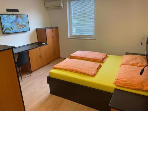 APARTMA AA
