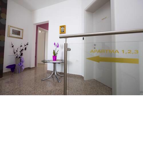 Apartma Grže