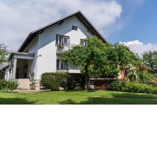 APARTMA JANŠA