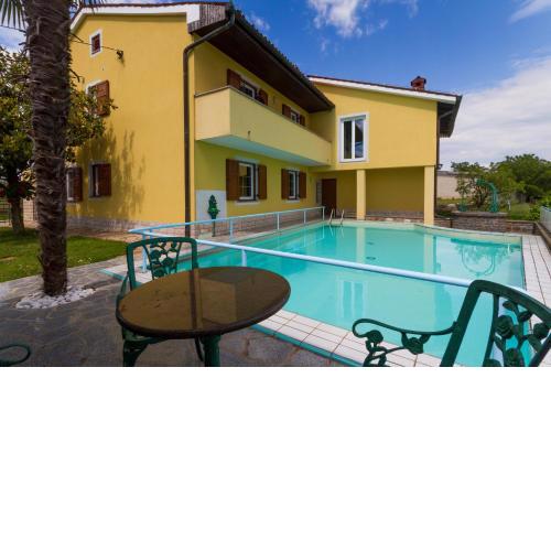 Apartma Jelka