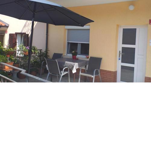 APARTMA PETER