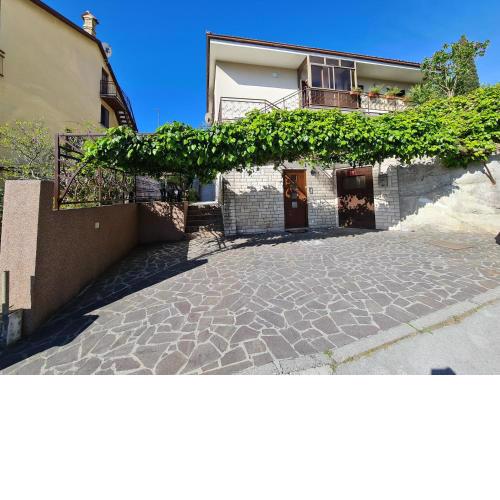 APARTMA PINA