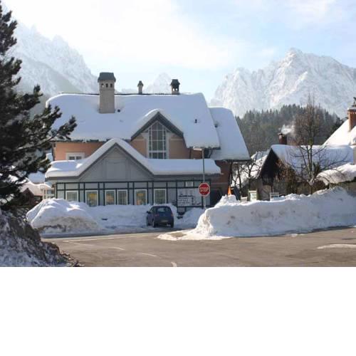 Apartma Ravbar