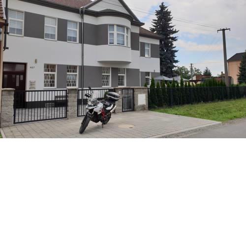 Apartma Transpet