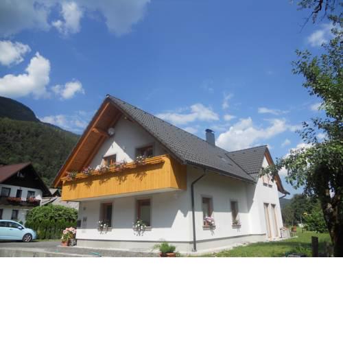Apartmaji Bremec