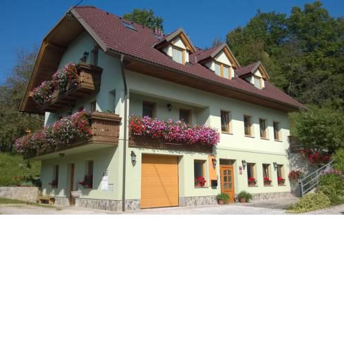 Apartmaji Hribar Pr'Ostank