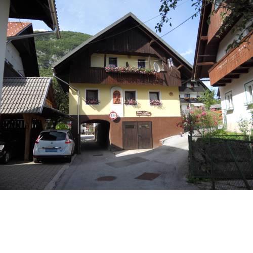 Apartmaji JOŠT