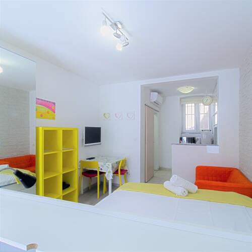 Apartman 1900