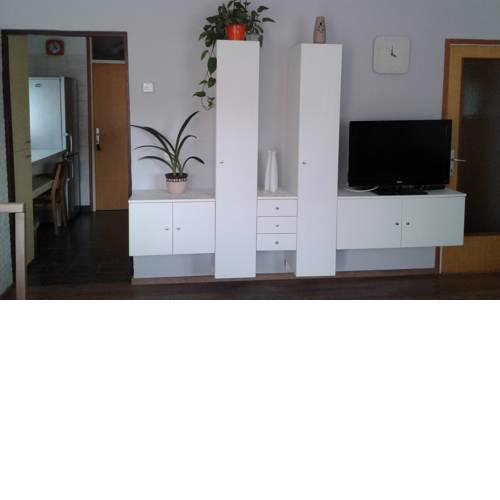 APARTMAN DINA