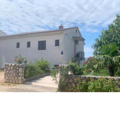 Apartman Dora