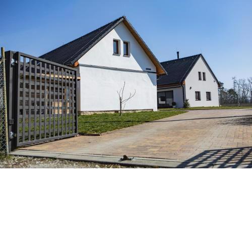 Apartmán Dvorce