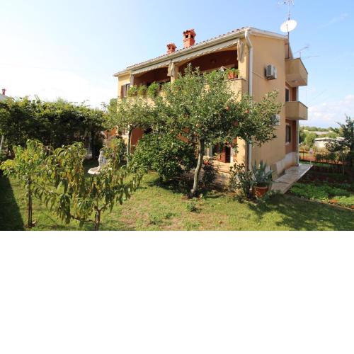 Apartman Licardo near beach