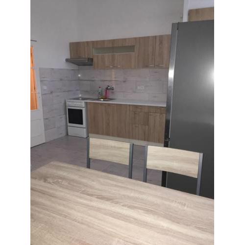 Apartman na namesti