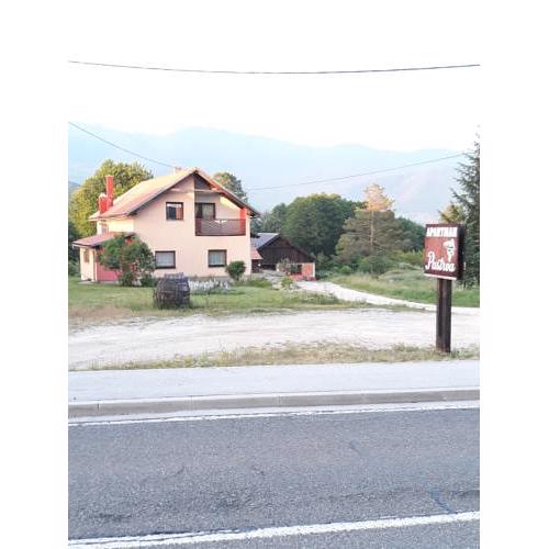 APARTMAN PASTRVA PLITVIČKA JEZERA