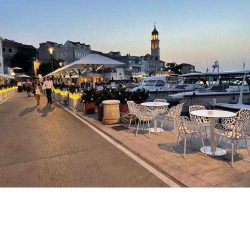 Apartman Prestige Sutivan