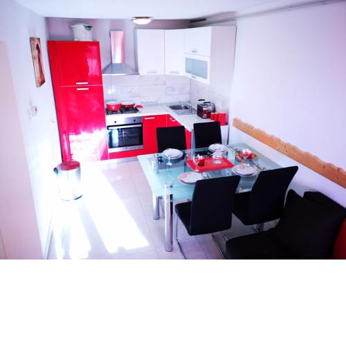 Apartman "Sabine red"