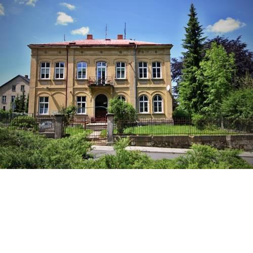 Apartmán U školy