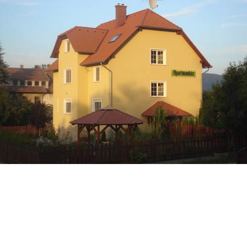 Apartmanház Dorog