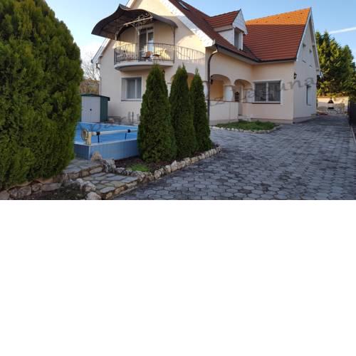 Apartmanház Lagúna